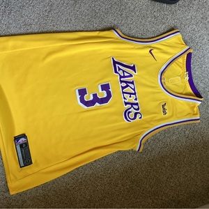 Anthony Davis Lakers Jersey. Size 48. Fits like a Medium.